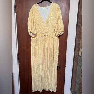 Christy Dawn Floral Dress NWOT